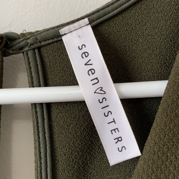 Dark Green Seven Sisters Flare Dress (US M) - Picture 3 of 4